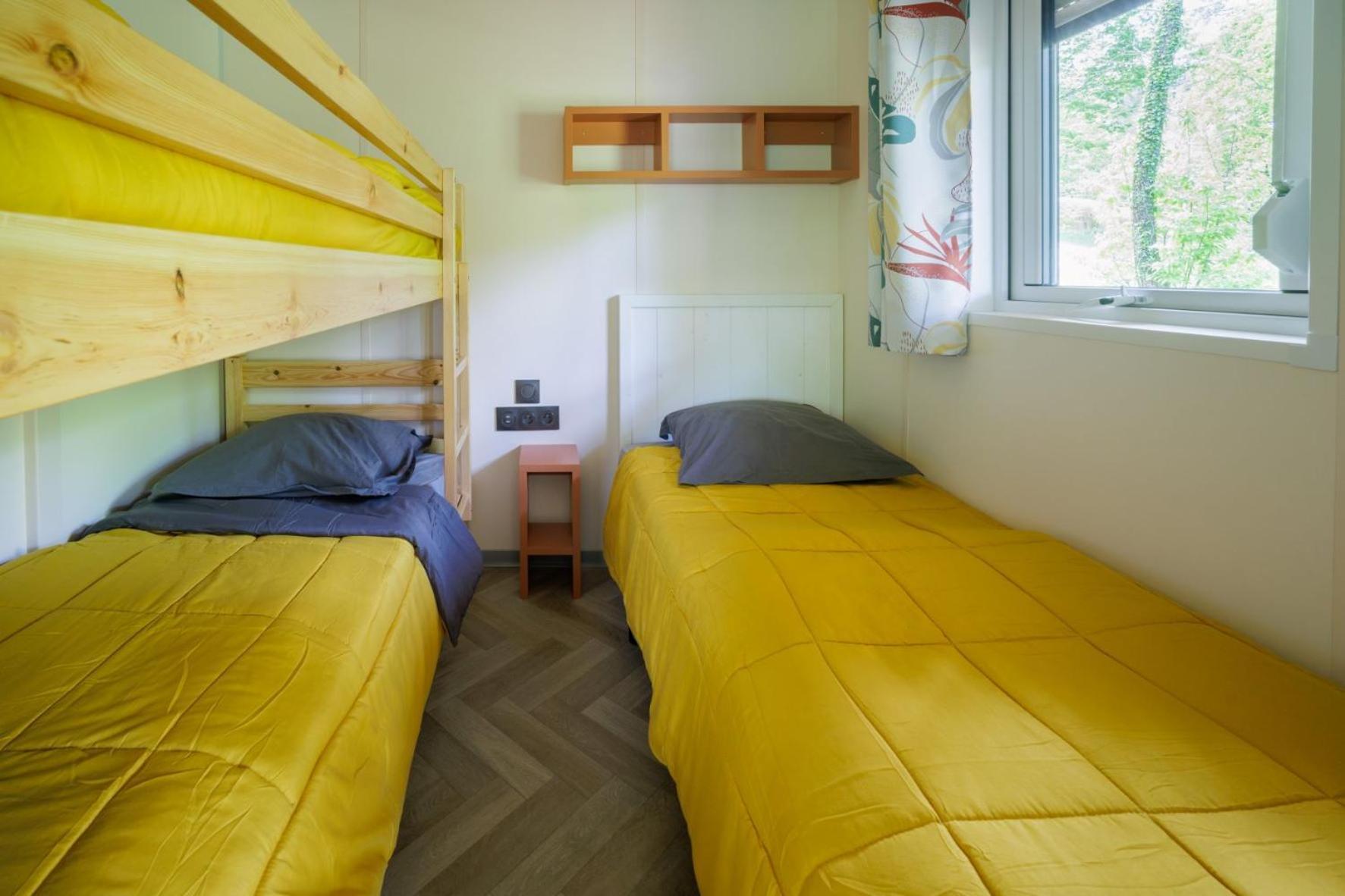 La Clairière - écolieu de vacances Lamothe-Fenelon Habitación foto